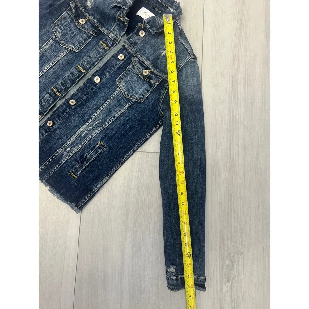 KanCan Distressed Denim Jacket Sz S Dark Wash Frayed Hem Edgy Streetwear Trucker